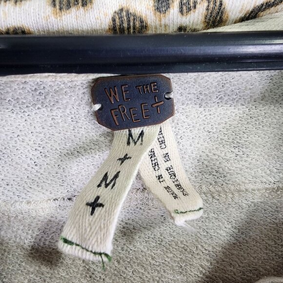 Womens We The Free Oversized Leopard Print Cardigan Button Up Long Sleeve M/L - Picture 6 of 11